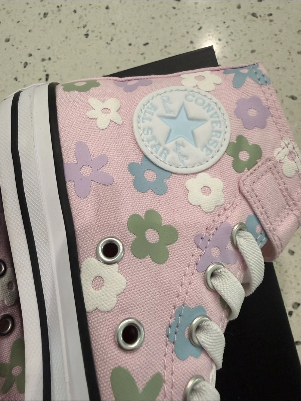 New girls Converse Sz 2 Pink Floral High-Top Shoes with Pastel Accents